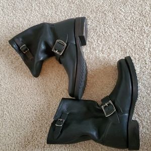 Frye black veronica boots size 6